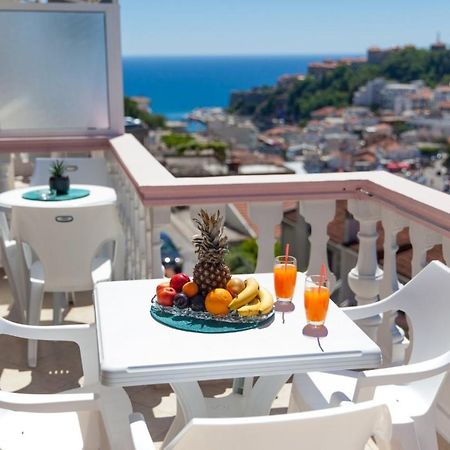 Castello Apartments Улцин Екстериор снимка