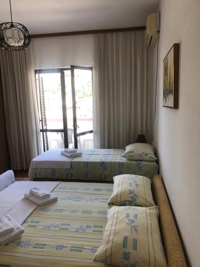 Castello Apartments Улцин Екстериор снимка